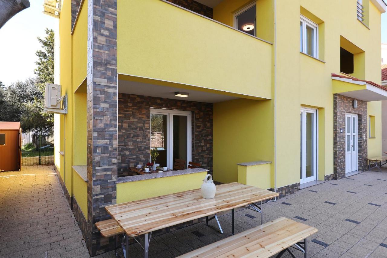 Apartments Oliva Vrsi Exterior photo