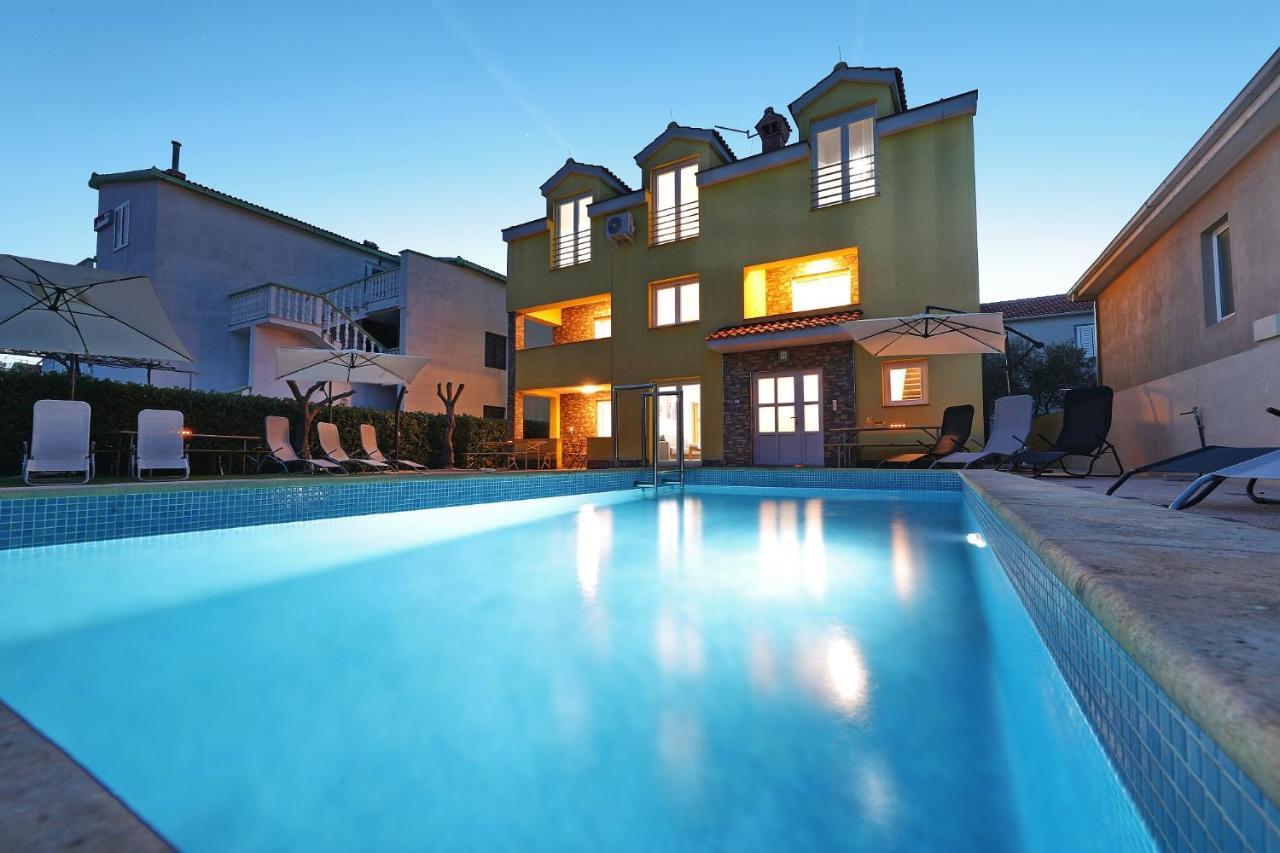 Apartments Oliva Vrsi Exterior photo