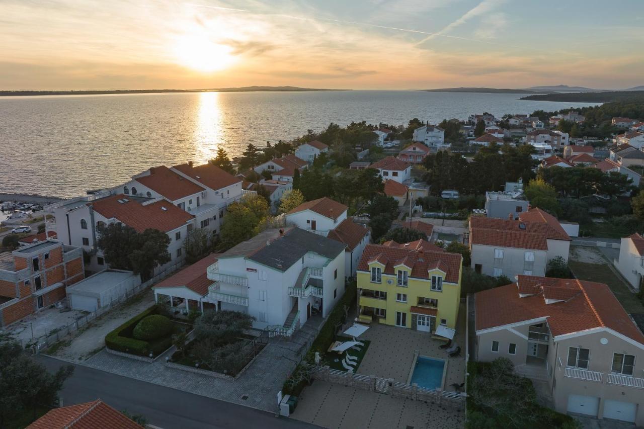 Apartments Oliva Vrsi Exterior photo