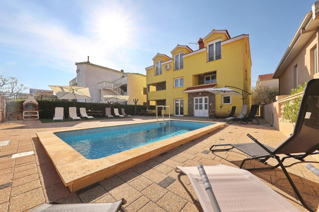 Apartments Oliva Vrsi Exterior photo