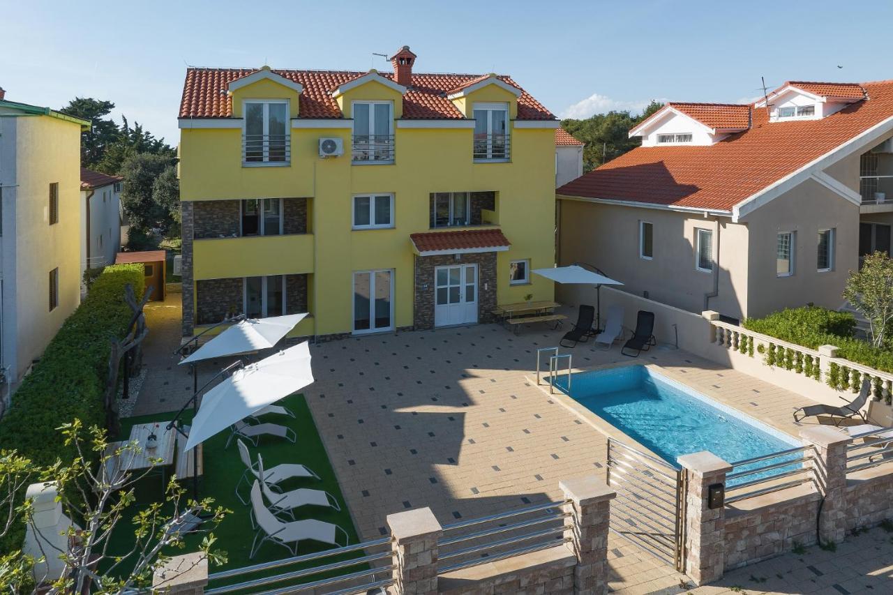 Apartments Oliva Vrsi Exterior photo