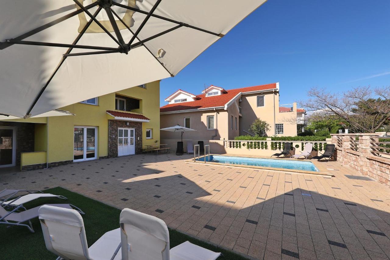 Apartments Oliva Vrsi Exterior photo